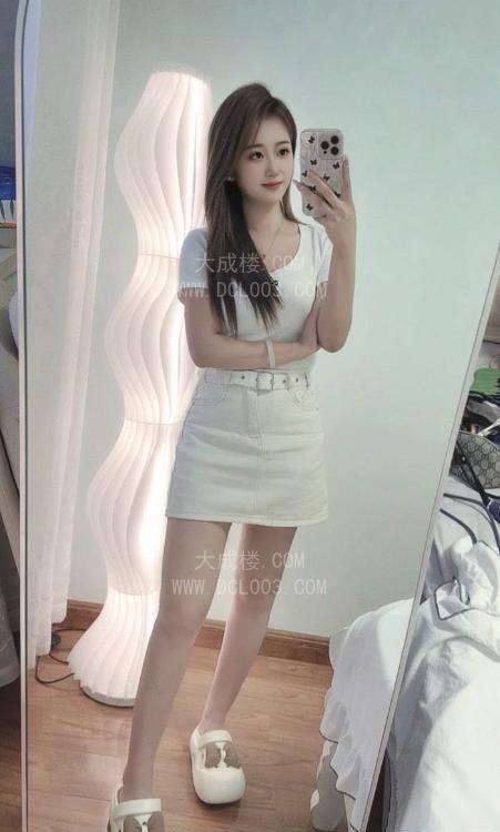 成都武侯00后小希