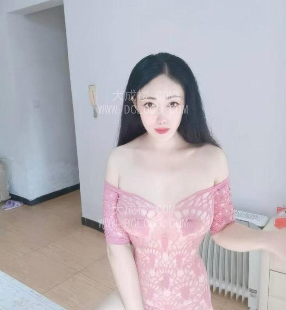 成都青羊身材苗条少妇