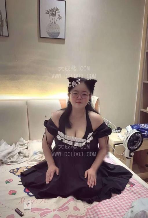 青岛性感骚女自作自聊洋洋