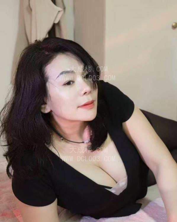 太原大胸骚货熟女