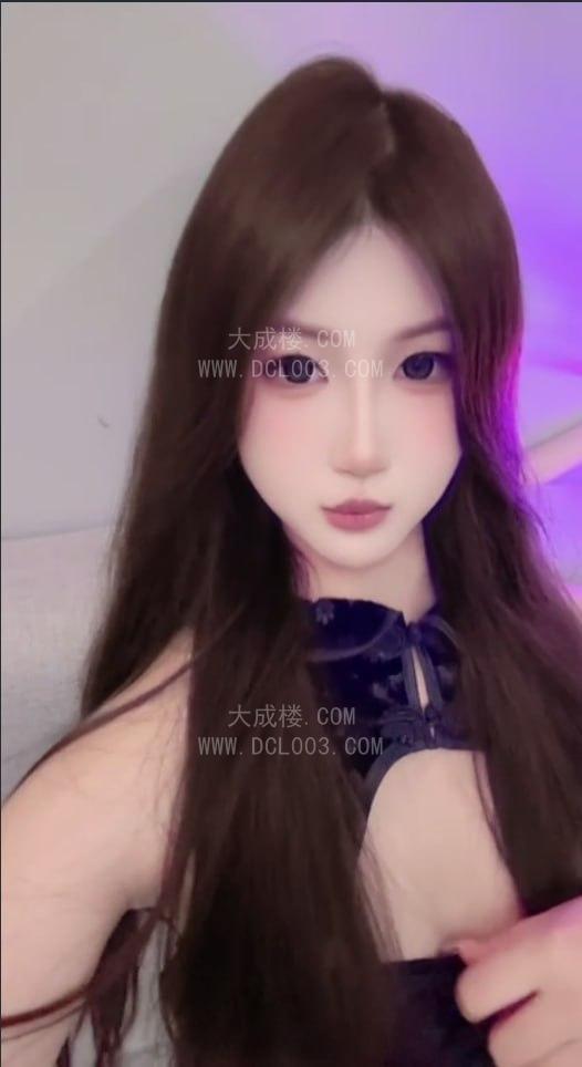 金华性感豹纹制服女友嫩妹
