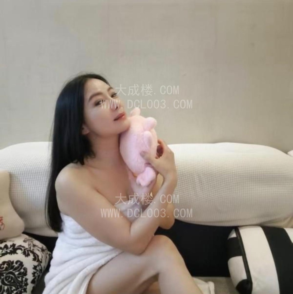 武汉中一路骚妇小龙女