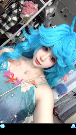 北京coser香菜酱服装多可自带服装