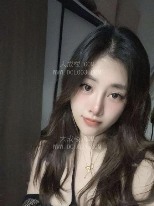 天河迎容儿少妇